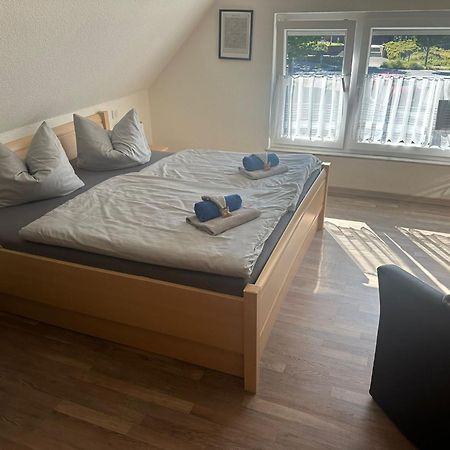 Zentrale Doppelbettzimmer Appartement Nordenham Buitenkant foto