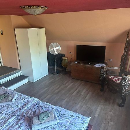 Zentrale Doppelbettzimmer Appartement Nordenham Buitenkant foto